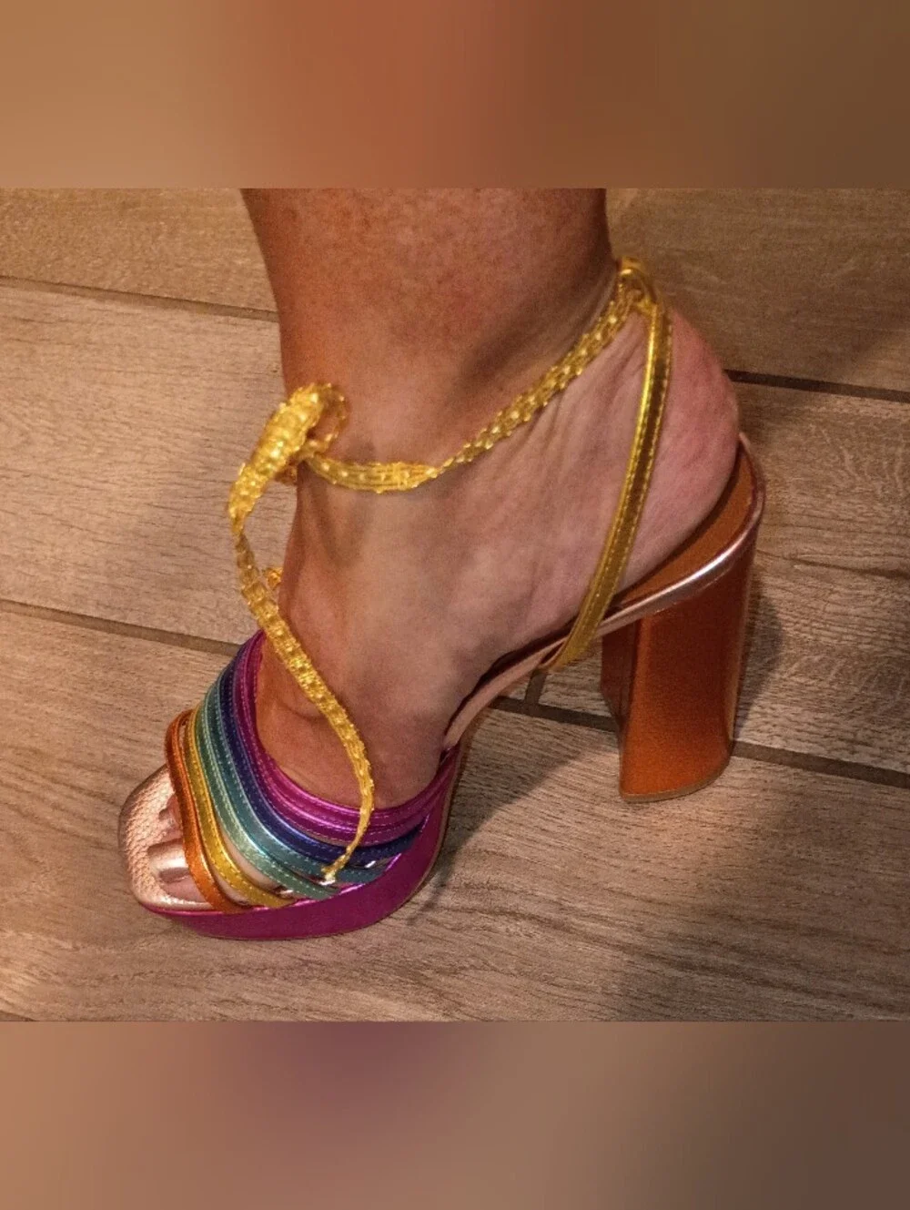 Kurt Geiger London Perria Rainbow Platform Sandals SZ EU 38 W/flaw